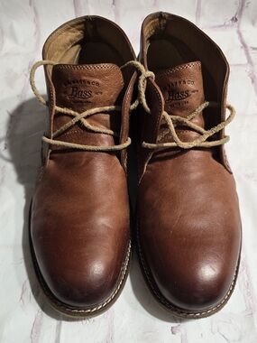 Bass Men's Chestnut Leather Chukka Boots